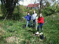 MB Planting Project-Metcalfs Volunteering to Help-04-28-12